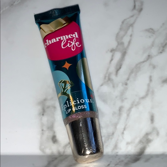 Liplicious Charmed Life 💍 New Sealed Lip Gloss - Picture 3 of 8